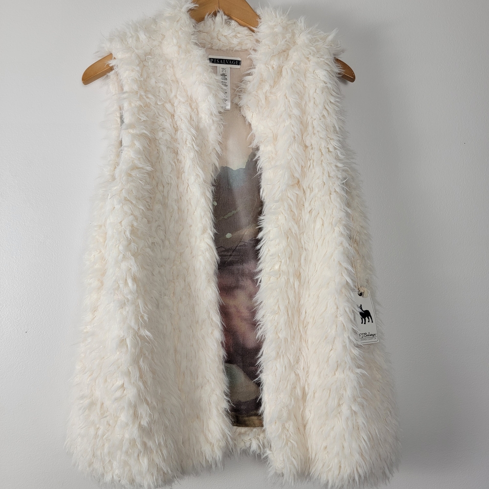 PJ Salvage Cream Shaggy Faux Fur Vest Reversible Wild Horse Medium